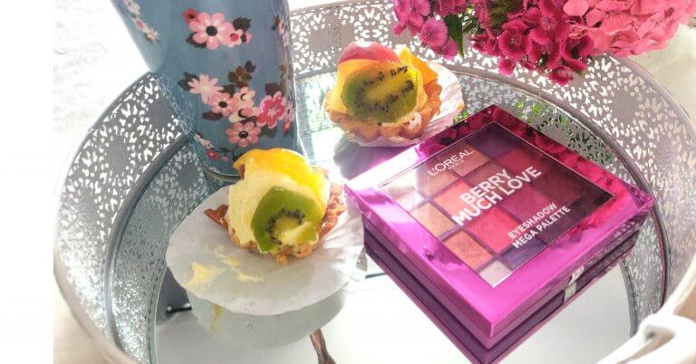paletă de farduri L’Oréal Paris Eyeshadow Mega Palette Berry Much Love